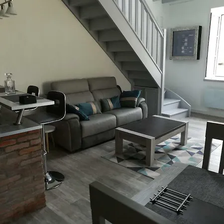 Appartement Bienvenue Sous Les Toits De *** Hypercentre *